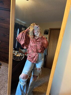 Daytrip Rust Pink Paisley Balloon Sleeve Blouse